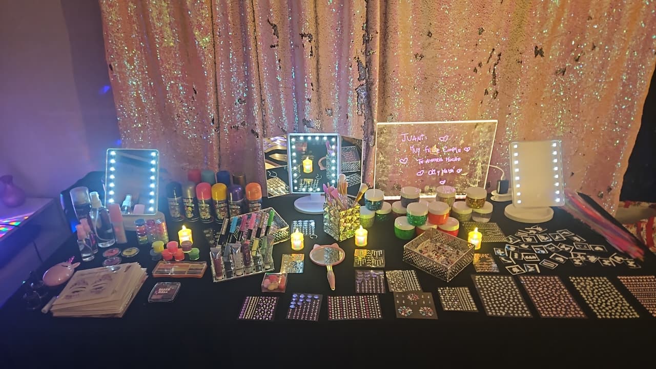 Glitter Bar